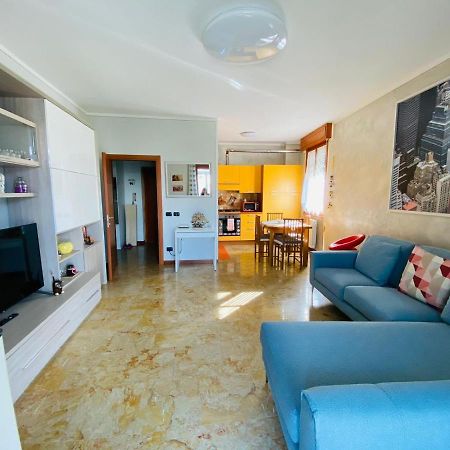 Myhouse Apartment Сулцано Екстериор снимка